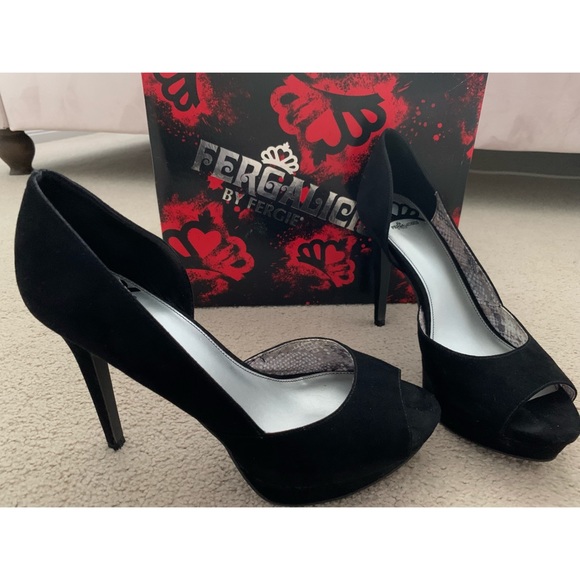 Fergalicious Peep-Toe Platform Pumps in Black - Picture 4 of 7